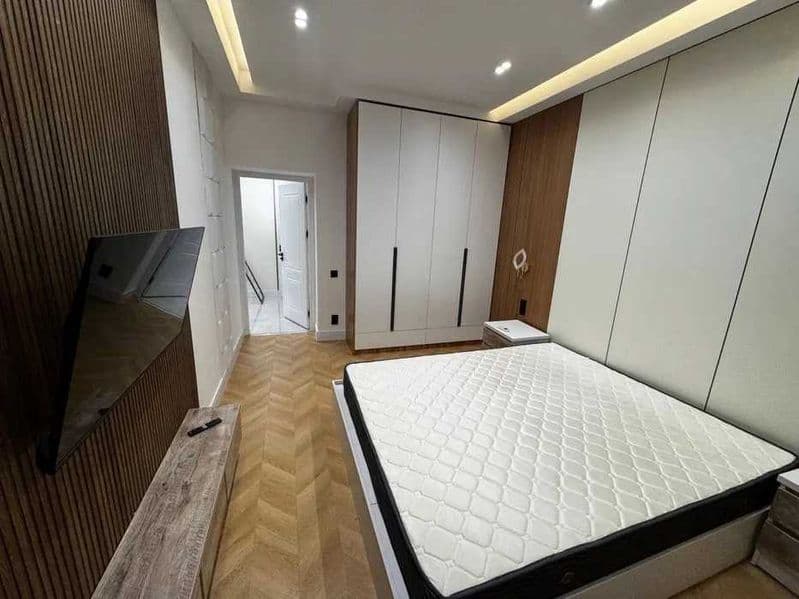 Сдаётся шикарная 2-комнатная квартира <br />
<br />
• Район: — фото 2