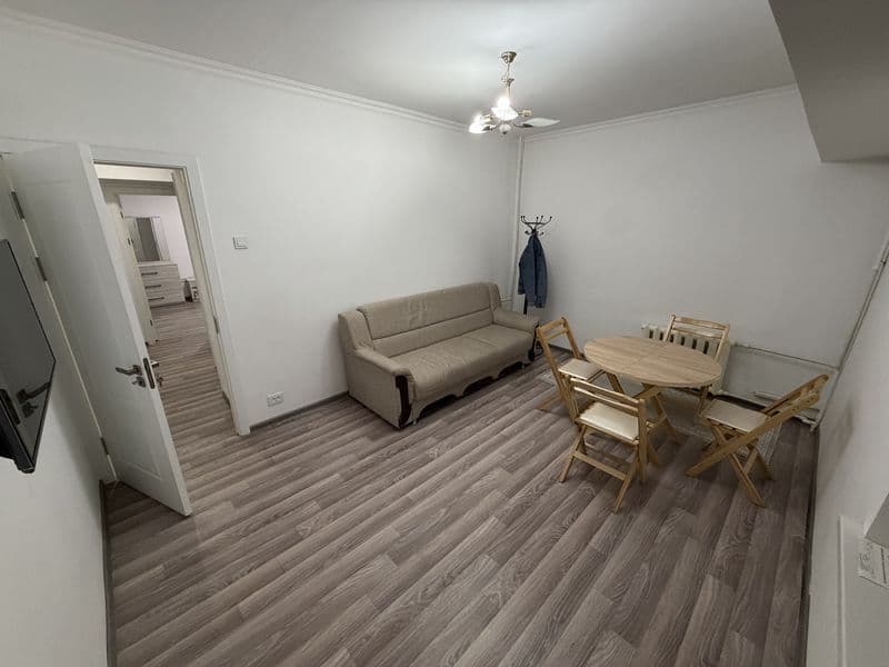 Сдаётся квартира, двухкомнатная разделённая, рядом детский с — фото 4