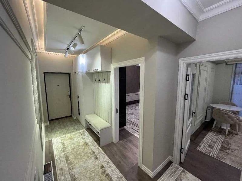 • Район: Мирабад<br />
• Адрес: улица Ислом Каримов<br />
•  — фото 3