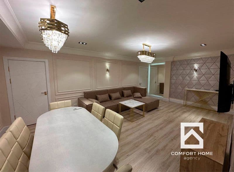 Элитный апартамент<br />
Район: Мирзо-улугбек <br />
3/6/9<b