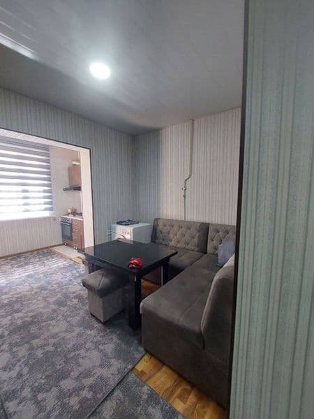 Yunusobod tumani 10 kvartal,qizlar uchun kvartira,hamma shar