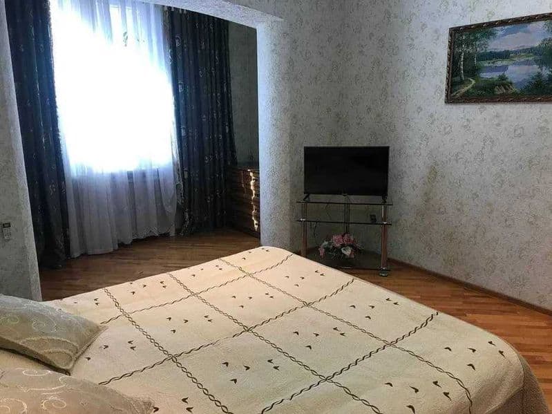 Квартира в центре укомплектована мебелью и техникой. — фото 4