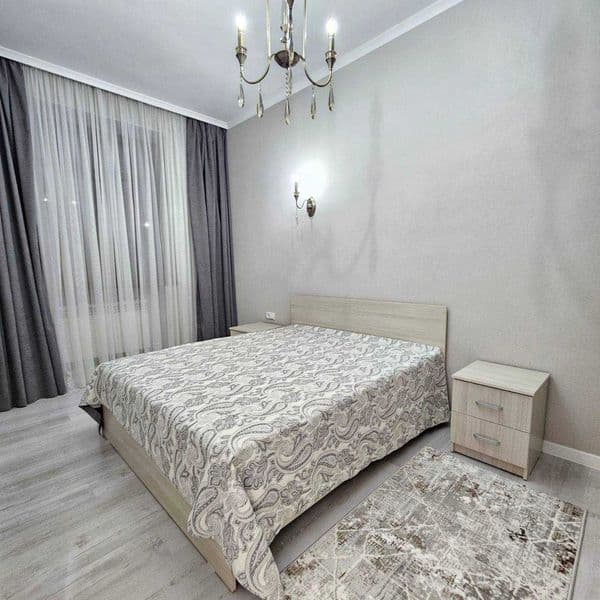 Сдается на Ойбеке в новостройке 2х комнатная квартира<br />
 — фото 5