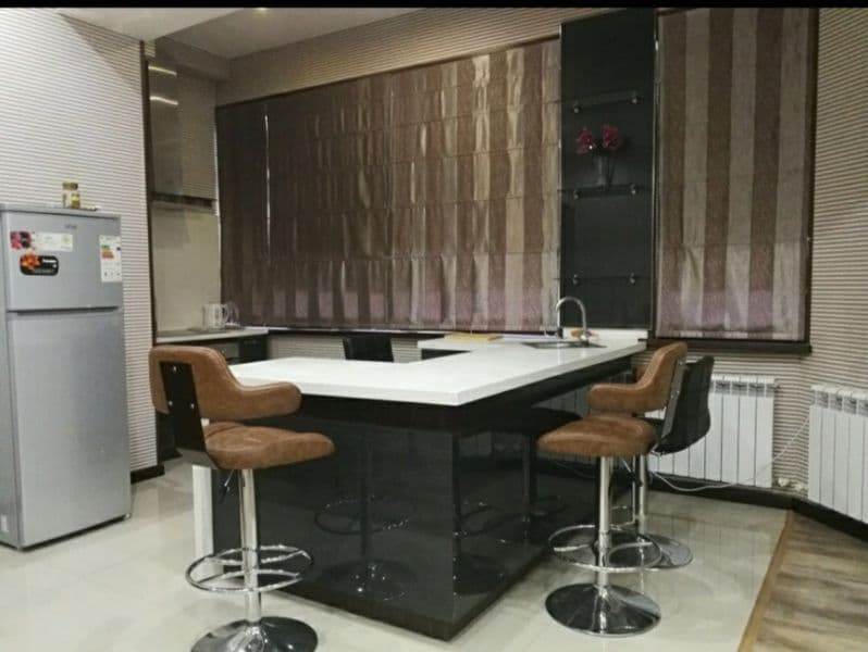 Сдаётся 2хкомнатная евро квартира новостройка 100м <br />
<b — фото 3