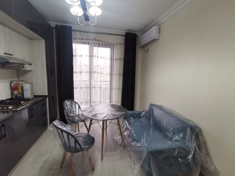 Караташ<br />
Ориентир: «UTower». Метро: "Дружба народов"<br