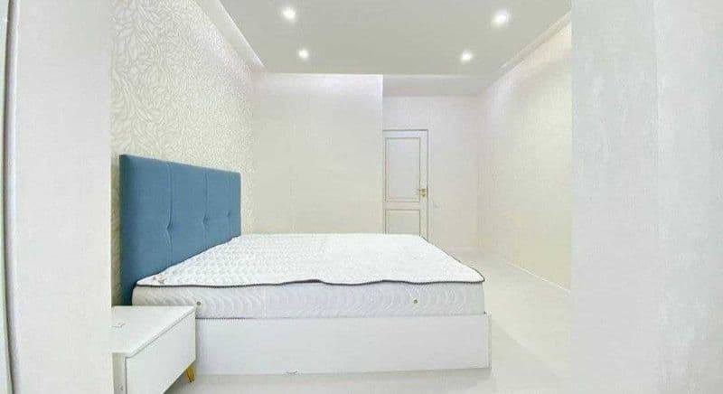 2 комнаты • 60 м² • 2/9 этаж<br />
<br />
Район: Юнусабадски