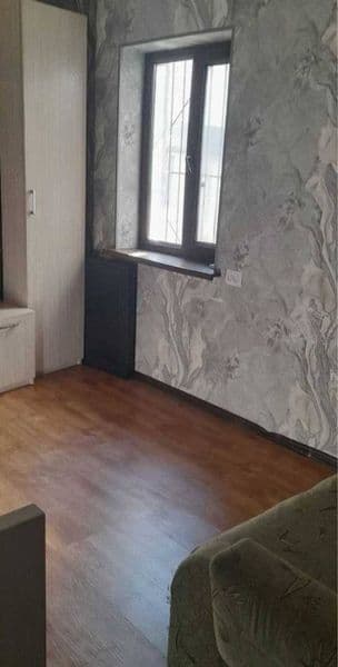 Корасув-6<br />
Рядом с базарчиком<br />
1/1/4<br />
Все удо