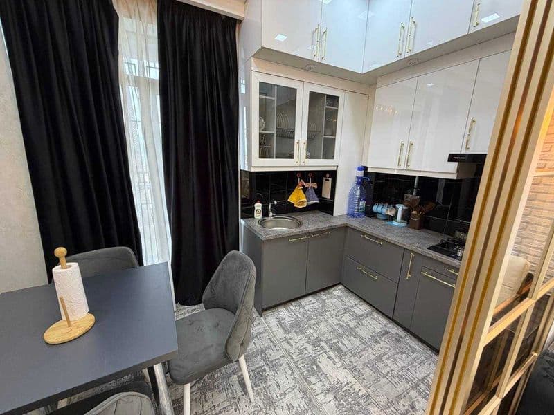 Сдаётся отличная и уютная квартира!<br />
<br />
Район: Мирз — фото 2