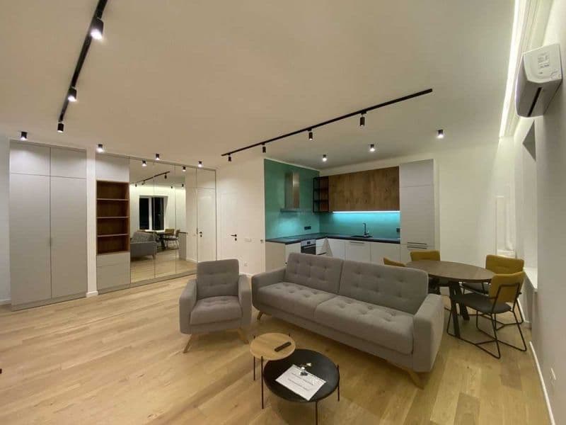 Сдаётся квартира Ц-1<br />
#Ориентир -  Бибигон   <br />
#Го