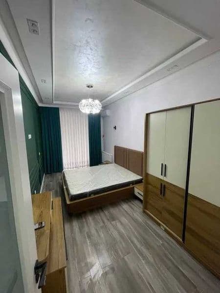 Район: Яккасарайский<br />
Адрес: Бабур<br />
<br />
• Комна — фото 2