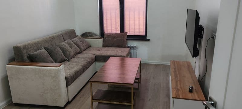 Квартира без хозайкой город Ташкент. Электраппарат. 1комнота