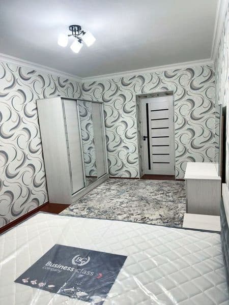 Yashnobod Kadeshiva bozor yonida Harbiylar shaharchasi va me