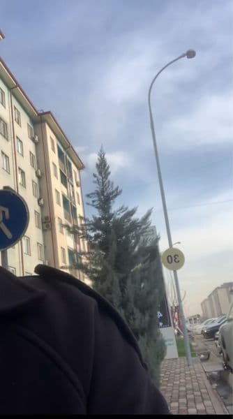 Kvartira Choshtepa 1 hona sheriklikka student bolar kere,Met