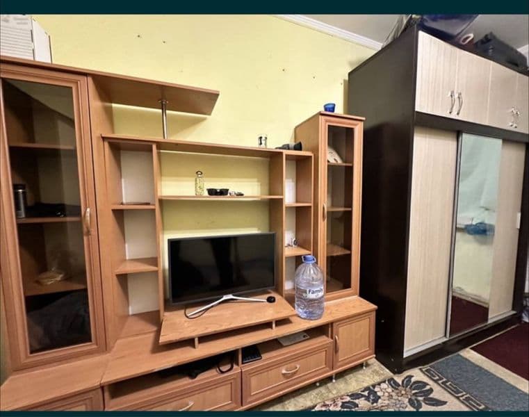 chilonzor shuhratda kvartira bitta bola kerak 700 ming kir m