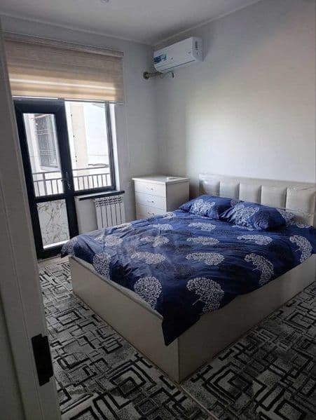 Сдаётся шикарная 2-комнатная квартира<br />
<br />
• Район: 