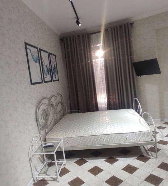 Yunusobod tumani moʻljal Amerika elchixonasi yonida 1 xona u