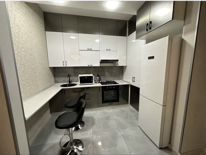 Сдаётся квартира полностью укомплектована с <br />
дизайнерс — фото 4