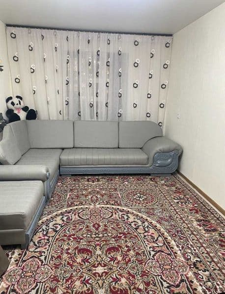 2/1/5 53м² М.Горький <br />
Находится возле метро бий<br />
