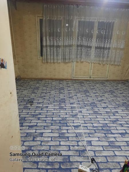 Manzili: Yunusobod tumani. 14-kvartal.<br />
 Moʻljali: Petu