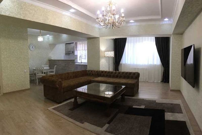 Сдаётся квартира на Цум<br />
Город - Ташкент<br />
Ориентир — фото 4