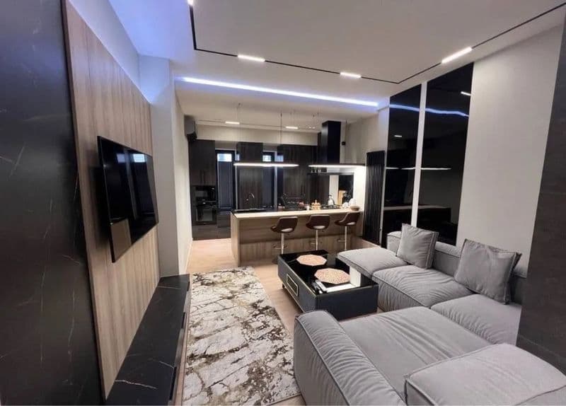 Сдаётся квартира <br />
ЖК Akay City <br />
Ориентир: Дархан