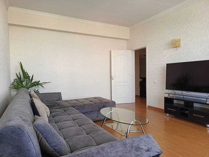 Сдается 2 комнатная квартира площадью 86 кв.м с косметически — фото 3