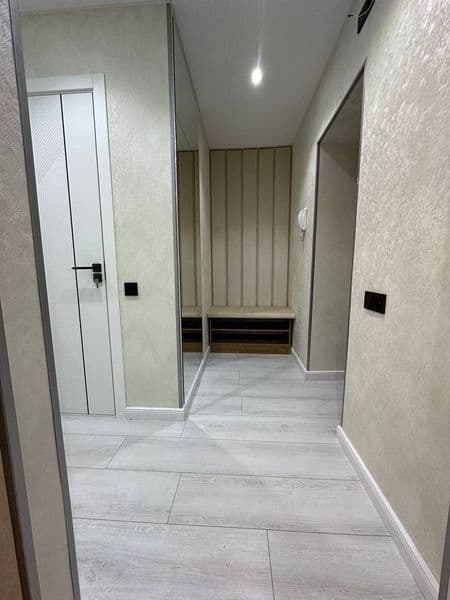 Yakkasaroy tumanida, Oybek metrosi yonida 2 xonali shinam va — фото 3