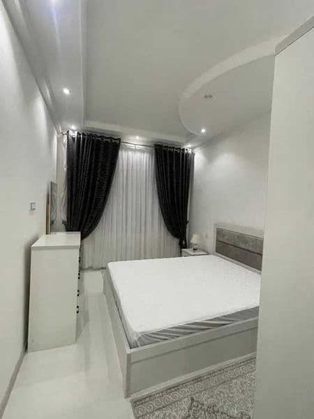 Район: Шайхантахурский<br />
Адрес: себзор<br />
<br />
Комн — фото 5