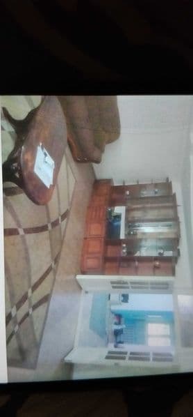 Сдам квартиру на 1 этаже 4 комнатную,двухэтажную.<br />
Рядо — фото 5