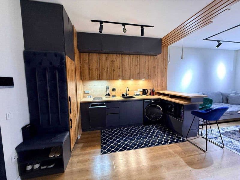 Уникальное предложение аренды в самом центре города<br />
<b — фото 5