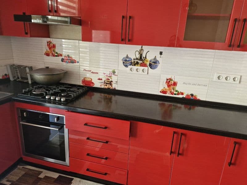 Barcha jihozlari bor  , uyning yonida 3chi  metro bekati, bo — фото 3