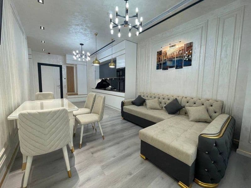 #Аренда <br />
<br />
Сдаётся квартира <br />
Новостройка <b