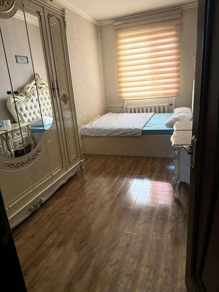 #Аренда <br />
<br />
Юнусабад 15<br />
Ориентир : 72 конечн