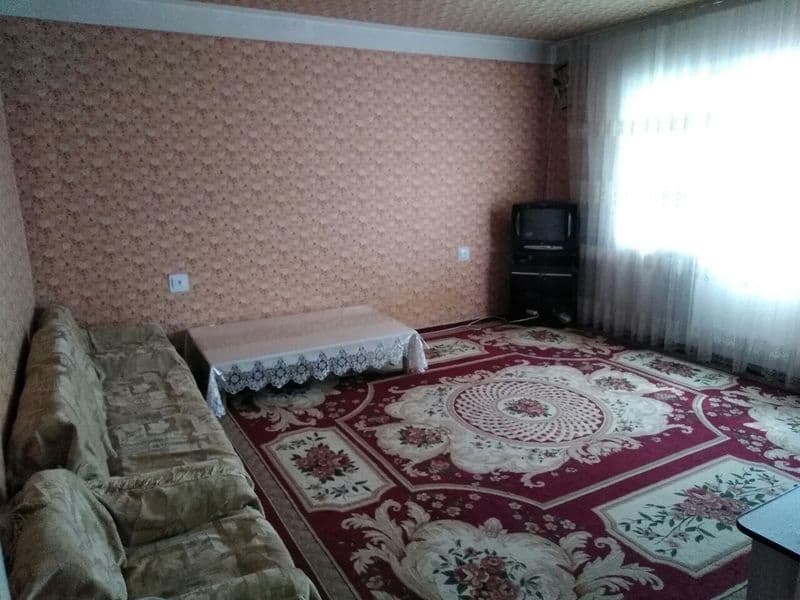 Аренда 2 комнатная квартира Паркенский рынок<br />
<br />
то