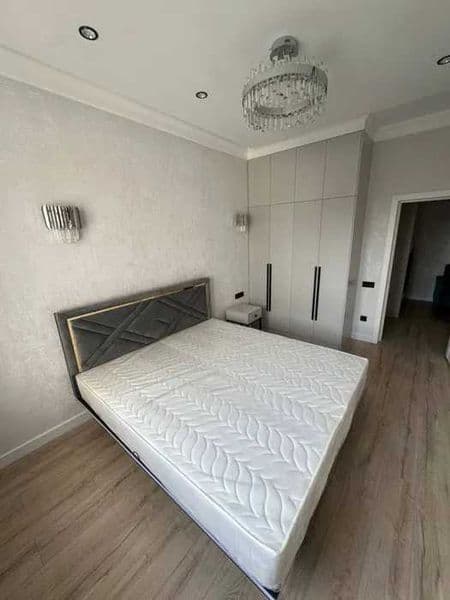 Сдаётся КЛАССНАЯ квартира<br />
<br />
• Район: Яшнабадский<