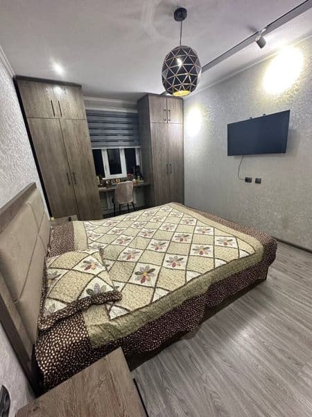 Чиланзар-2кв<br />
<br />
3/3/4. 650$<br />
3 х комнатная с 