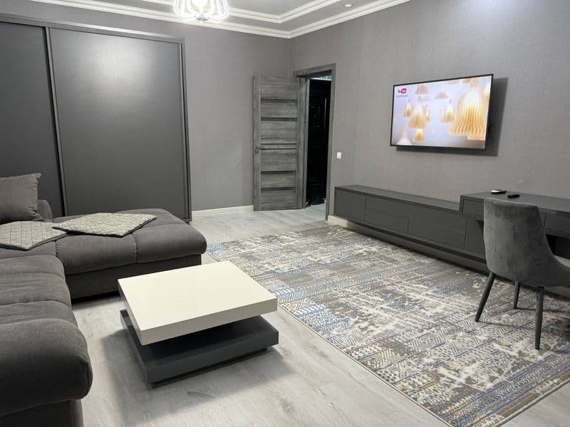 Сдаётся 2 комнатная, с Евро ремонтом с мебелью и техникой вс — фото 2