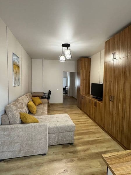 Аренда 1в2-комнатной квартиры<br />
 <br />
Район: Мирабадск