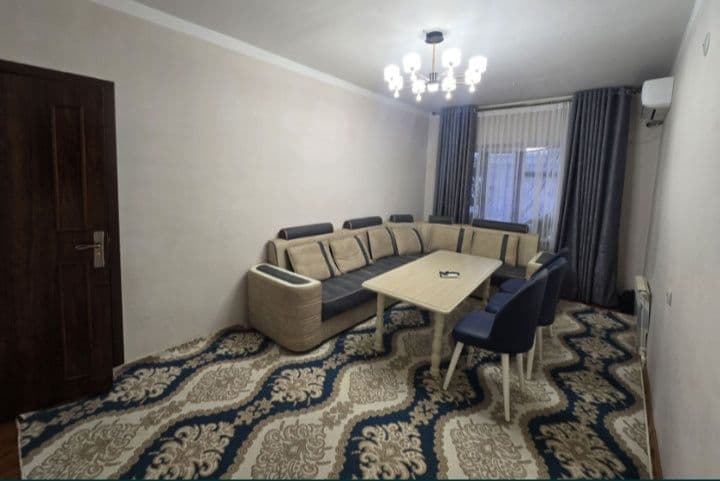 Сдаётся 2-комнатный дом!<br />
<br />
Дом расположен в тихом