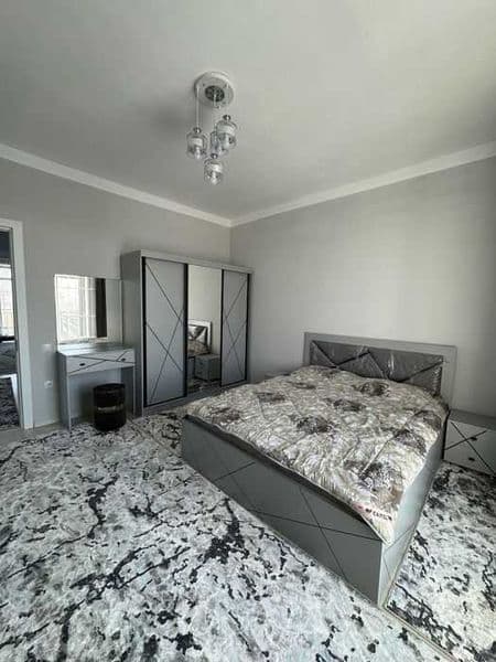 Сдаётся КЛАССНАЯ квартира<br />
<br />
• Район: Яшнабадский<