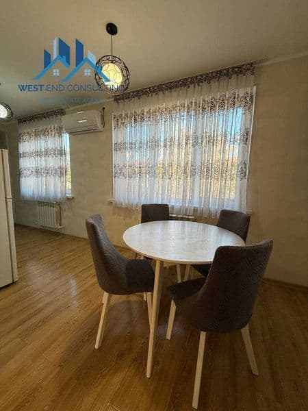 Аренда  квартиры на ЦУМе   <br />
Мирабадский район, Книжный