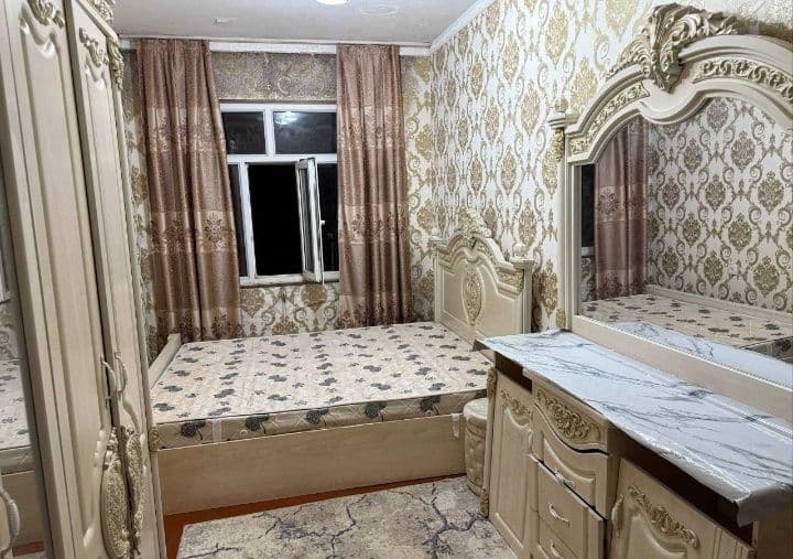 Срочно сдается 2х комнатная квартира переделанная в 3х. С ме