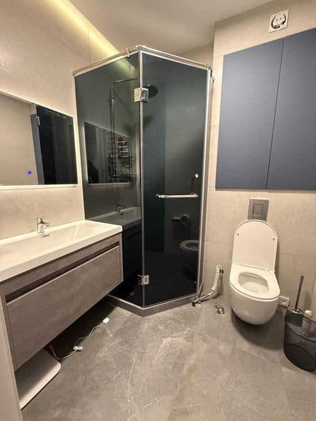 Сдаётся шикарная 2-комнатная квартира в Новостройка<br />
<b — фото 3