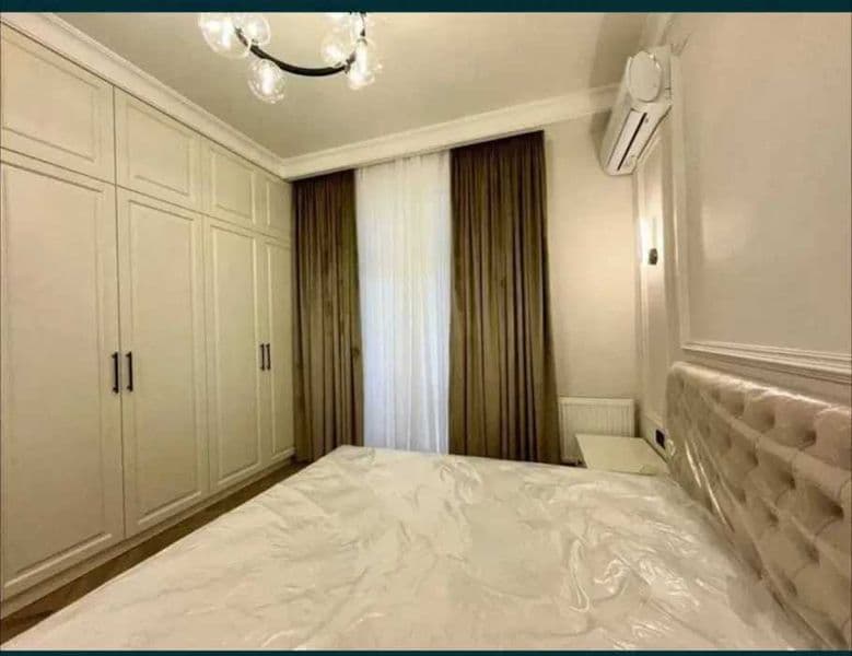 Район: Мирабадский <br />
Адрес: ЖК Grenwich <br />
<br />
•