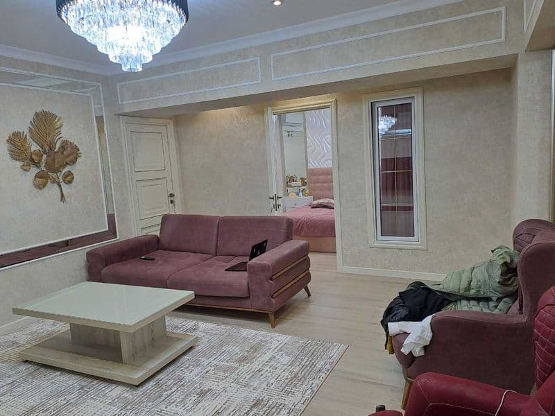 Сдаётся квартира в Центре<br />
#Ориентир - Цум<br />
#Город