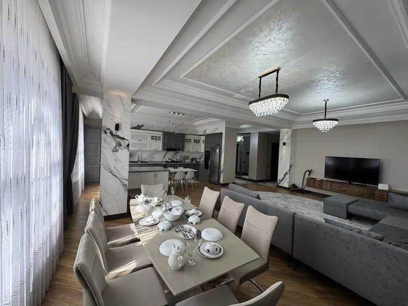 СРОЧНО СДАЕТСЯ !!!<br />
<br />
Район: Яккасарайский <br />
