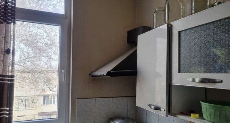 1 комнатная квартира в центре города. Адрес Ц12 Лабзак. Орие — фото 2