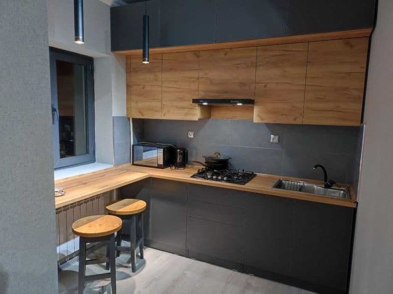 Адрес: Шота Руставели<br />
Ориентир: Рынок Аския<br />
<br 