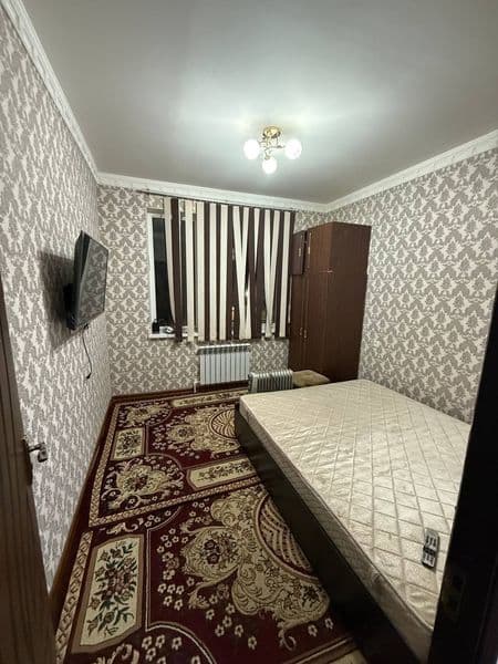 Квартира чистая и уютная, находится в шаговой доступности от — фото 2