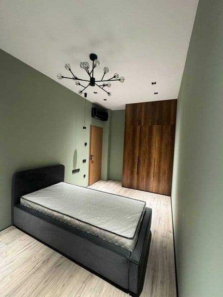 • Район: Юнусабад<br />
• ЖК: <br />
• Комнат: 3<br />
• Эта — фото 5